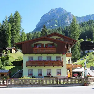 Guest house Garni Al Barance, Selva di Cadore